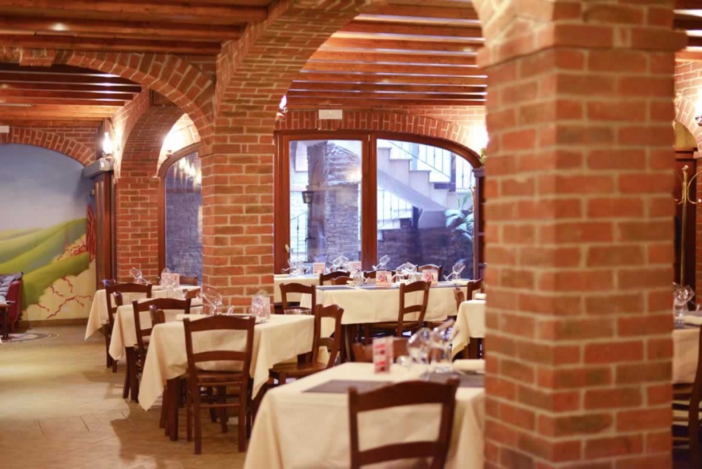 taverna dei sapori ristorante italiano a monza sala